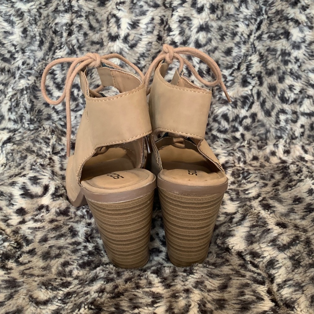 Open toe block heels - Picture 3 of 4